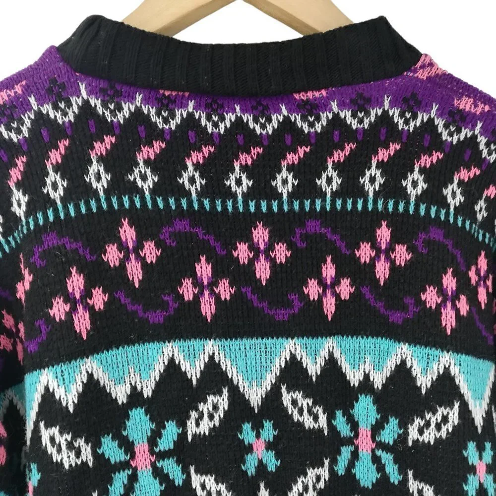 Vintage Stefano Geometric Pullover Sweater Size XL Girls Crew Neck Preppy Flower